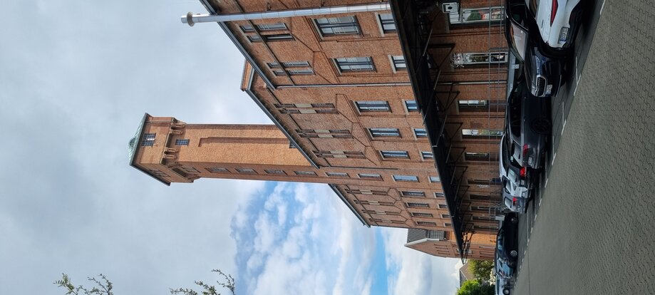 Die Roggenmühle Lehndorf mit ihrem Wasserturm